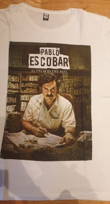 majica s: Pablo escobar - eskobar bela muška majica. Piše xl velicina. Pazuh — 2