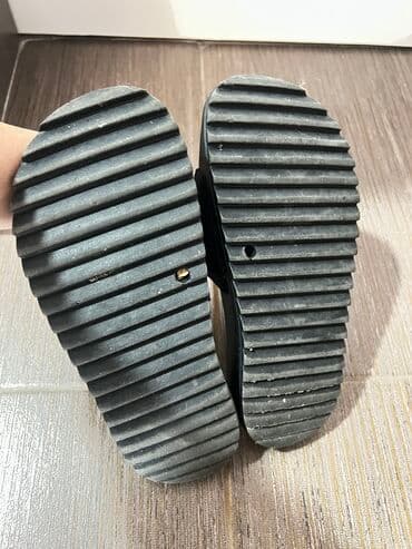 tamaris obuca crna gora: Superdry, 37 — 2