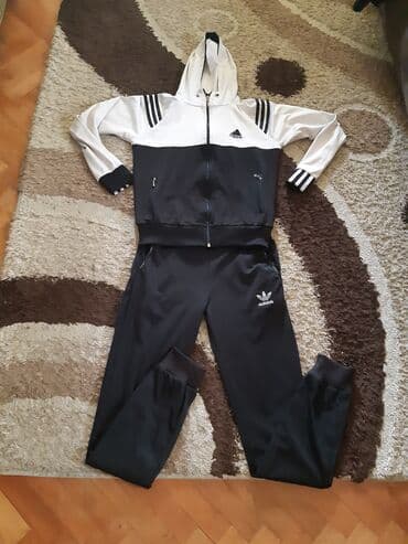 stvari za devojcice od 12 godina: Adidas, 152-158, Za dečake — 1