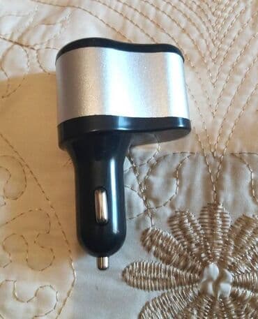 auto kamera 3 u 1: USB auto punjač sa dva USB porta 2 u 1 - Dimenzija: 9,4 x 5,8 x — 5
