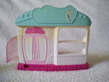 japanke na vezanje: Shopkins poslastičarnica
Poklopac se skida 
Očuvana
C — 4
