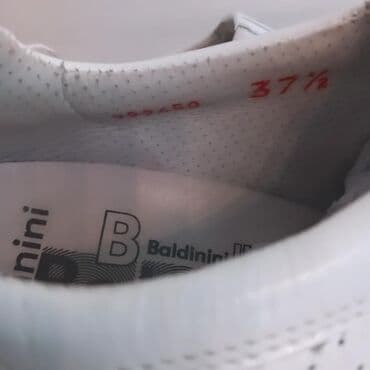 haljine c a 2023: 37, bоја - Bela — 2