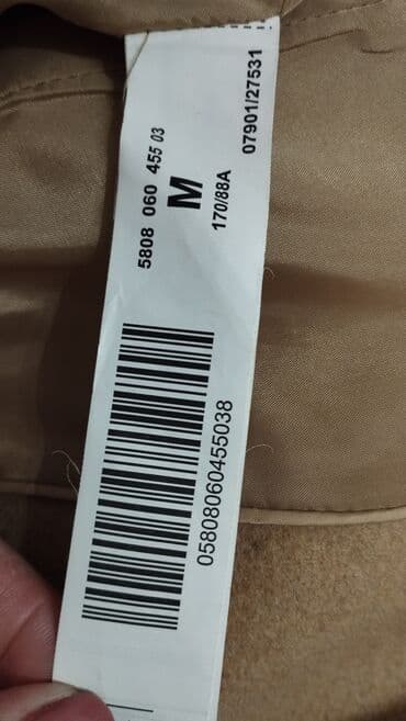 lc waikiki kaputi: Stradivarius, M (EU 38), Jednobojni, Sa postavom — 6