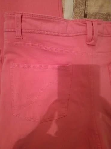 terranova kombinezoni: Terranova pantalone rastegljive,vel:L,kao nove,pamuk I likra 5% — 7
