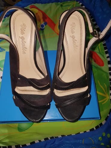 python kaisevi cene: Sandale, 37 — 1