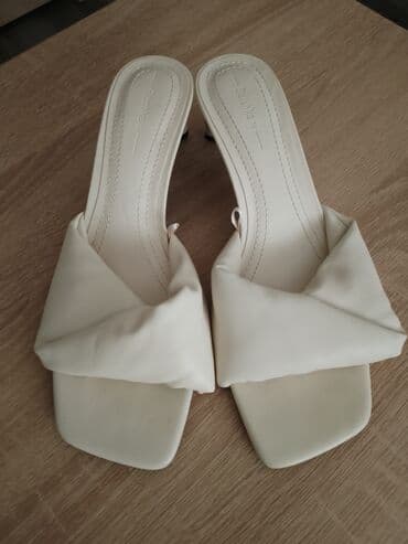 nivea kupka: Sandale, Bershka, 36 — 4
