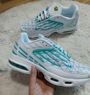 patike s: Nike, bоја - Bela — 1