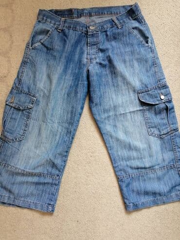 trake za kosu h m: Kratke pantalone texas vel M. Obim struka 76 cm, obim bokova 116 cm — 2