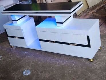 maske za klime: TV Stands — 3