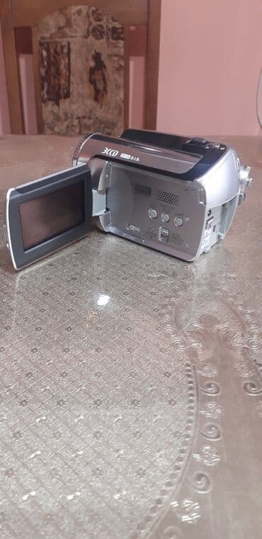 kamere krusevac: Digitslna kamera panasonik  sdr-h250 kao nova ocuvana lepo radi — 4
