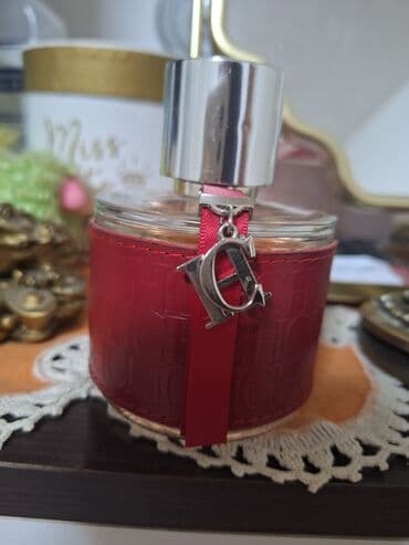 prazne bočice za parfeme: Ženski parfem, Carolina Herrera, Original — 3