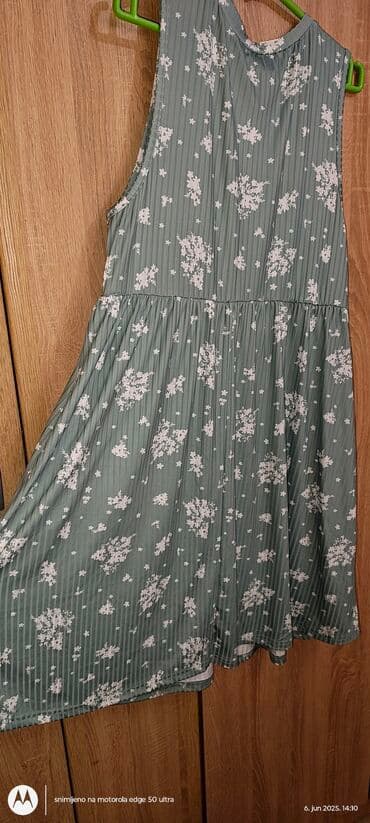 zeleni karmin crvene boje: 2XL (EU 44), bоја - Zelena, Oversize, Top (bez rukava) — 5