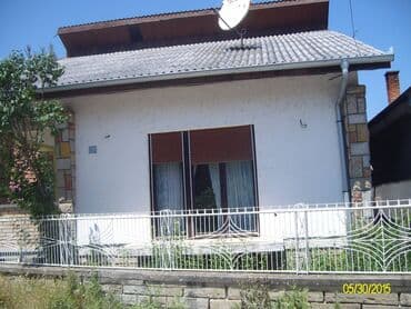 Nekretnine: 104 kv. m, 3 sobe — 7