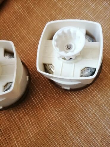 multimedija za auto nis: Rezervni delovi za blender — 1