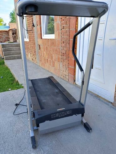 zice na gitari: Traka za trcanje Kettler U ispravnom stanju Elektricna je, displej — 6