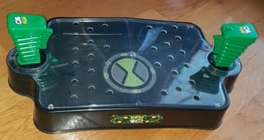 crni sorc za fizicko: Igra u dvoje ! Ben 10 original igracka, jako kvalitetna, igra je za — 6