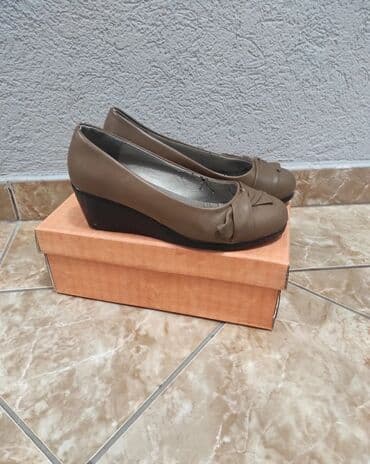 kickers cipele: Cipele nude 37,d.u.g.23,5cm — 1