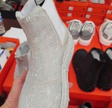 bata obuca novi sad: Gležnjače, 38 — 6