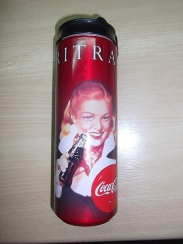 mikrofon sa stalkom: Cocacola predmeti kao sa slika ima ih more. Zainteresovanima — 6