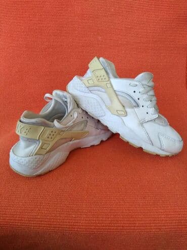 patike sa oznakom n: Nike, 38, bоја - Bela — 13