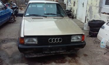 Vozila: Motor dobar,bos pumpa uradjena,limarija ok, u delovima,vise komada, — 1