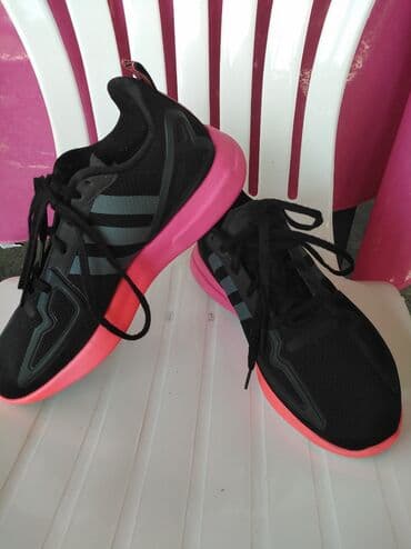 kozmetika za devojcice dm: Adidas, 41.5, bоја - Crna — 1