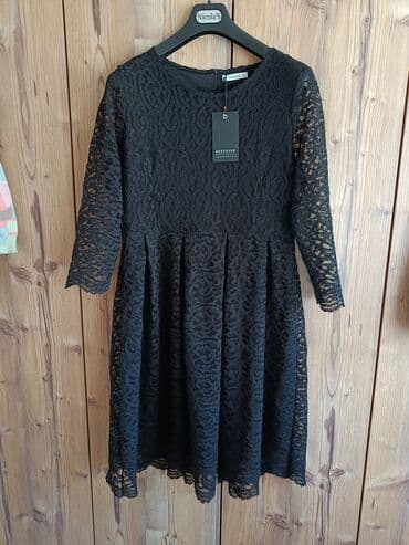 haljina xs s: Reserved XL (EU 42), bоја - Crna, Koktel, klub, Dugih rukava — 1