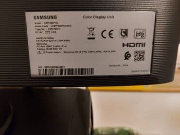 Monitori: Samsung zakrivljeni monitor 27" Prodajem monitor Samsung, 27" FHD — 5