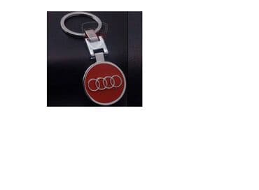 privezak audi: Bоја - Crvena, Novo — 2