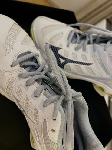 balenciaga patike triple s: Mizuno, 39, bоја - Bela — 4