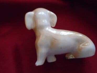 gramofonske ploce beograd: Porcelanska figura kuce — 3
