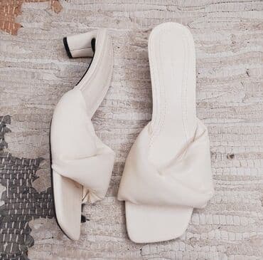 nivea kupka: Sandale, Bershka, 36 — 1