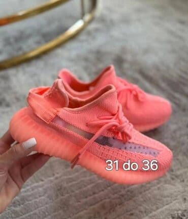 Patike: Adidas
31 do 36 — 5