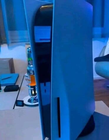 stare konzole za igrice: Konsola PlayStation 5 z kontrolerem Opis: Sprzedam konsolę PlayStation — 1