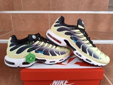 cena tissot satova: Patike, Nike, veličina - 41 — 6