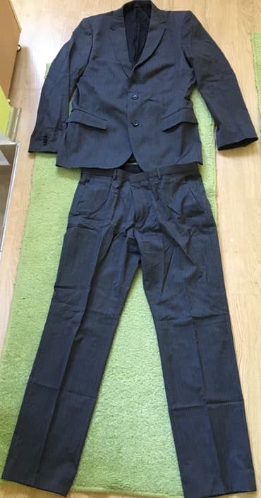 novi pazar muska odela: Hugo Boss original odelo,broj imate listajuci slike kao i — 1