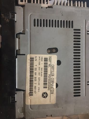 multimedija za golf 5: Radio za jeep cherokee — 2