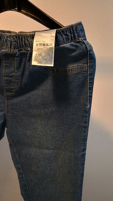 pantalone s: Farmerke Sa puno elastina i pamuka Za xs i s jedanput koriscene Bez — 4