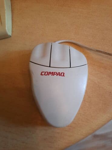 Računarska oprema: Compaq mis — 7