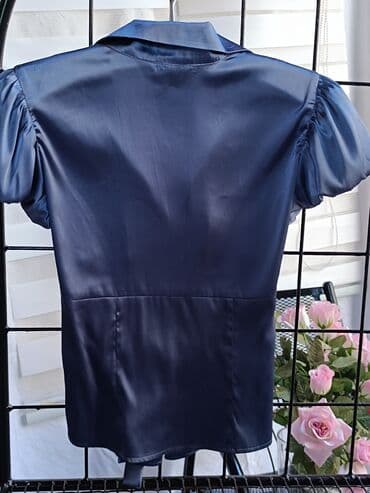 Lične stvari: Benetton, M (EU 38), Saten — 2