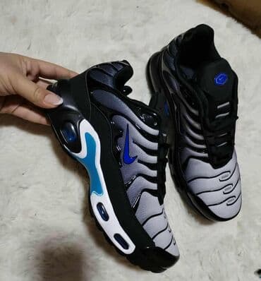 balenciaga patike triple s: Nike, bоја - Crna — 1