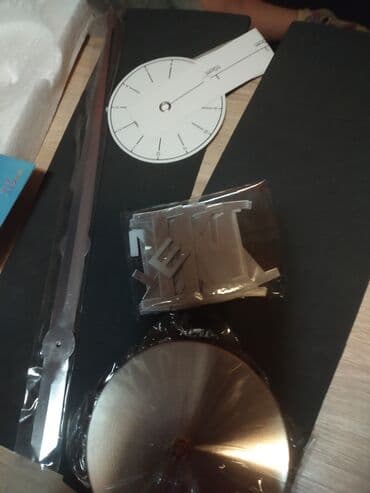 Zidni sat rimski sa efektom ogledala do 120 cm. Na slici se vidi — 4