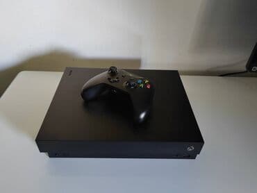 Xbox One: XBOX One X 1Tb Prodajem Xbox One X konzolu, polovna, vrlo malo