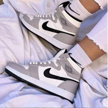 jordan 36 cena: Jordan air 1 duboke jordanke

Novo
Brojevi 36 do 40 — 2