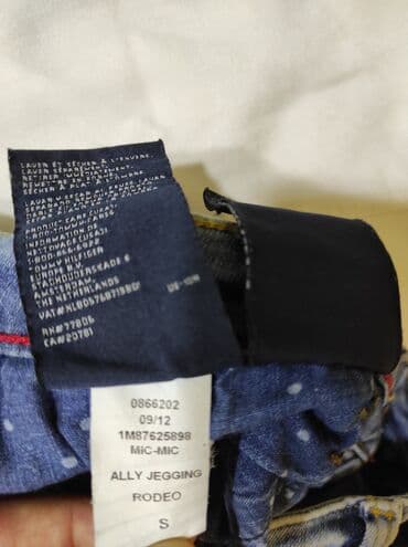 muški satovi tommy hilfiger: Tommy Hilfiger farmerke veličina S. Iz uvoza kao nove. Poluobim struka — 6
