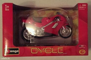 vespa motor za decu: Burago motor model "honda nr",1/18,18-51000,nov,u originalnoj kutiji — 4