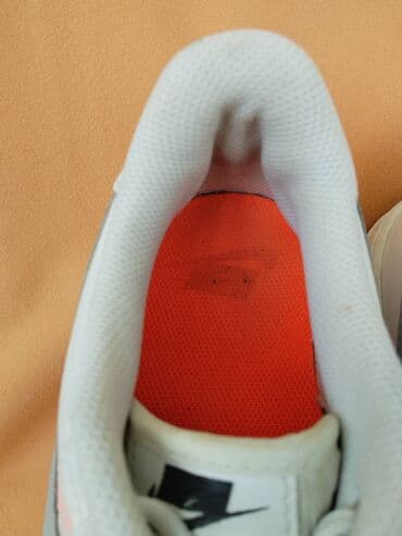 farmasi serum za rast trepavica i obrva iskustva: Nike, 39, bоја - Bela — 3