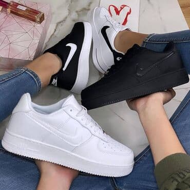 nike command patike: Nike air force patike

Novo
Brojevi 36 do 46

fb Moja Kupovina 1 — 1