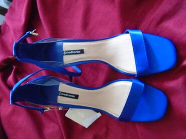 suknja sorc stradivarius: Sandale, Stradivarius, 40 — 4