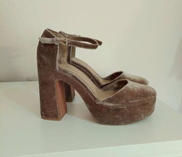 stradivarius kaisevi: Sandale, Stradivarius, 41 — 1